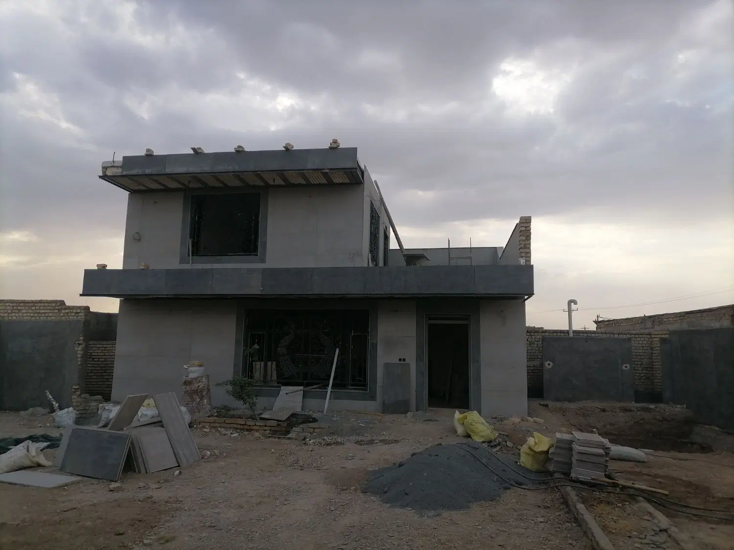 واحد 75متری دربست