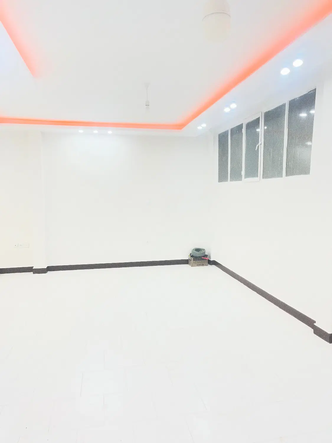 ۷۸ متر دو خواب نهم شاهین ویلا