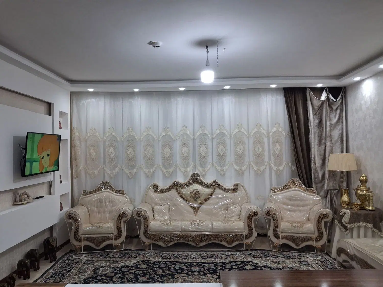 اپارتمان ۸۵ متری دو خواب گلبهار