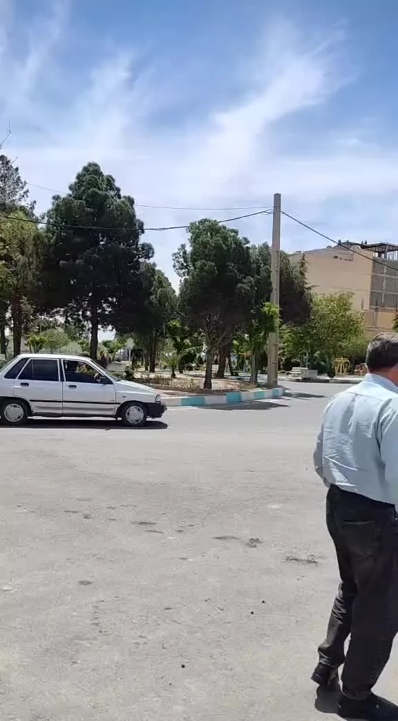 زمین مسکونی .تجاری .دوکله