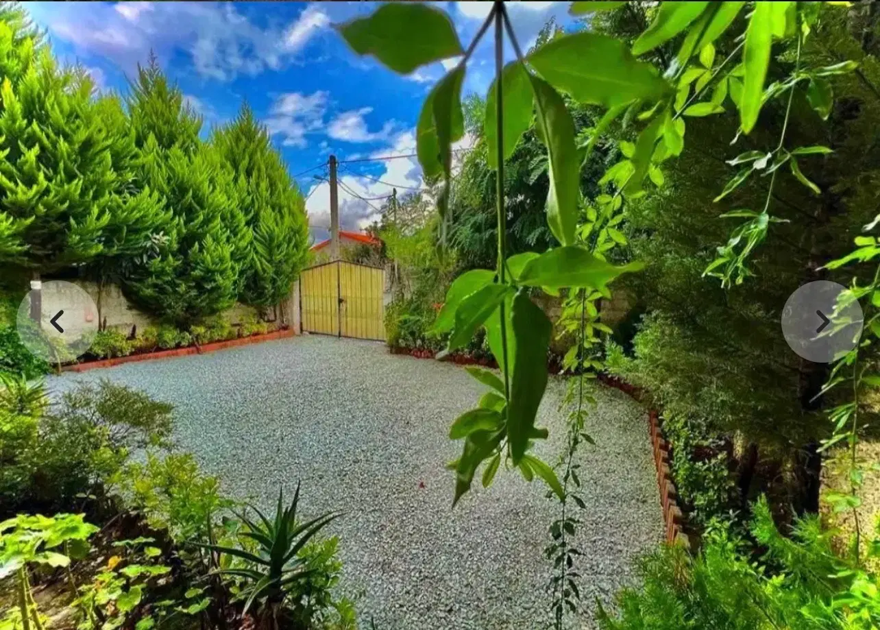 خونه باغ قدیمی350متری‌چندسال ساخت