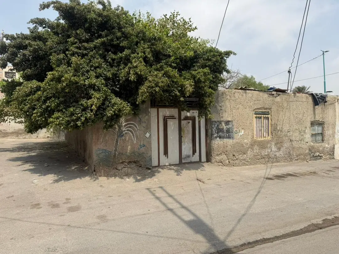 ویلایی . 200متر مربع .