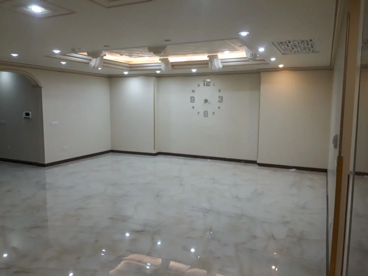 آپارتمان ۳۰۶ متری عطاران