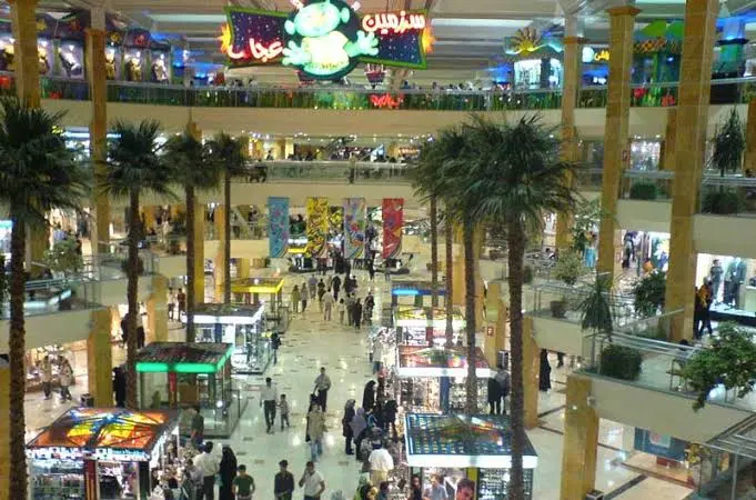 20 متر تجاری در مرکز خرید برند _ قیمت کاسبی