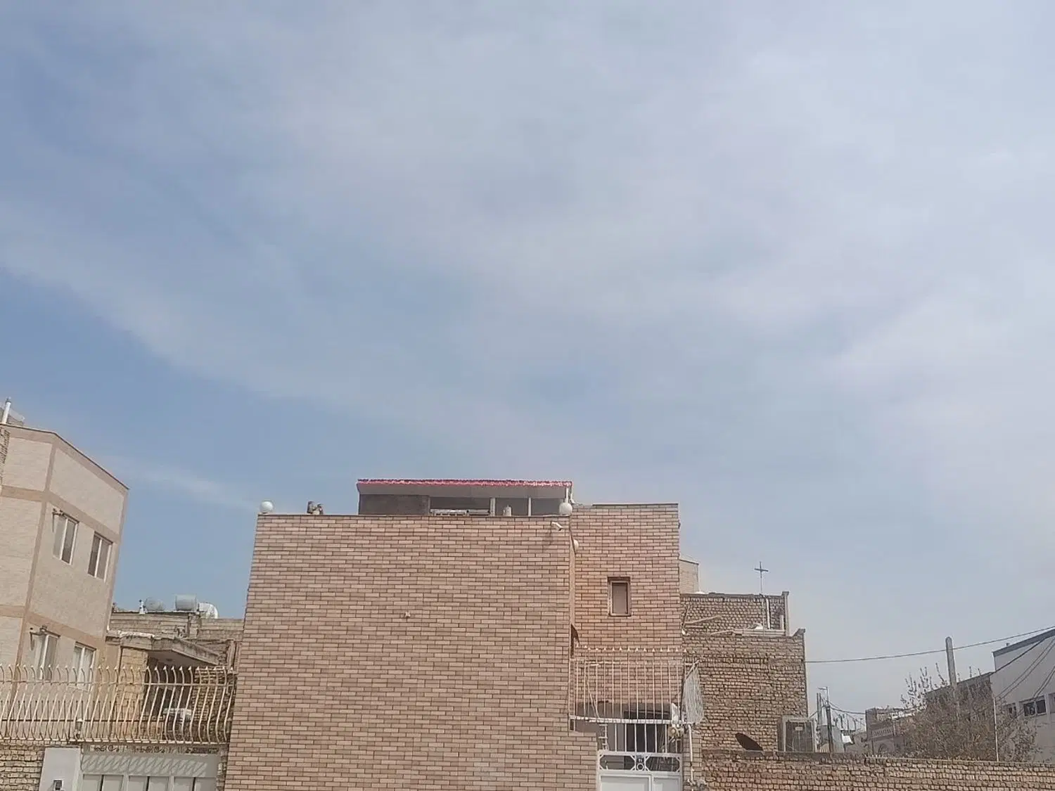 منزل فروشی شهرک ولیعصر کاوه
