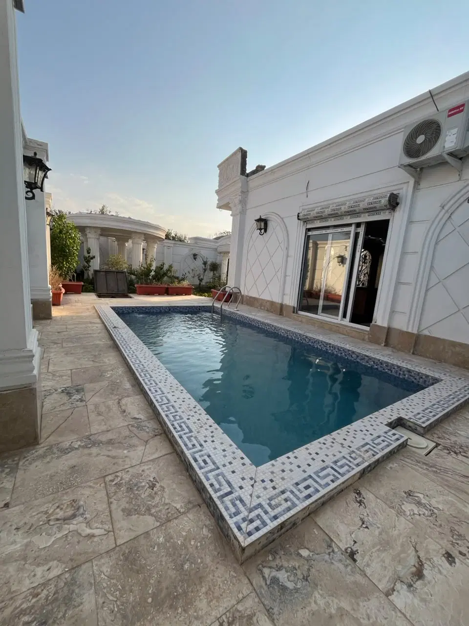 اجاره باغ روزانه  شهریار