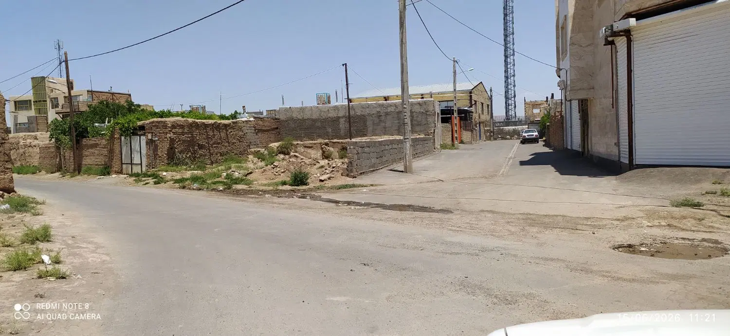 زمین مسکونی