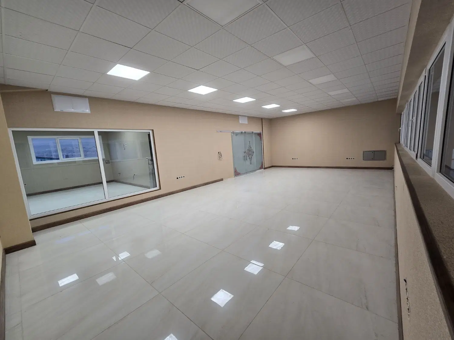 سوله بهداشتی نوساز با کلیه امکانات در شهرک صنعتی