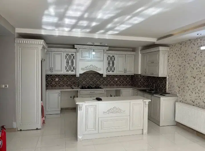 رهن و اجاره آپارتمان 200 متری