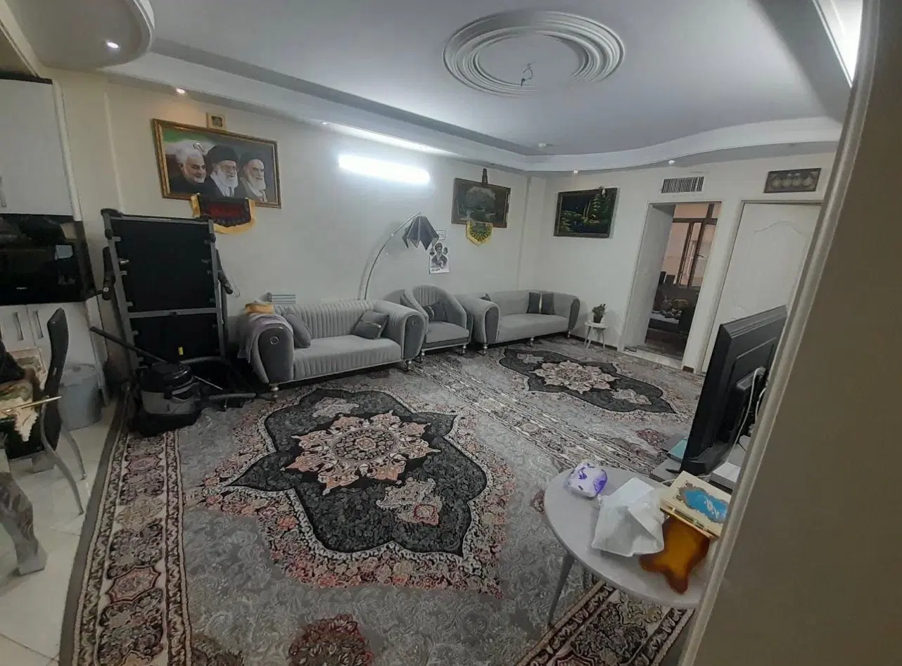 فروش آپارتمان ۷۴ متری افسریه پارکینگ اصلی