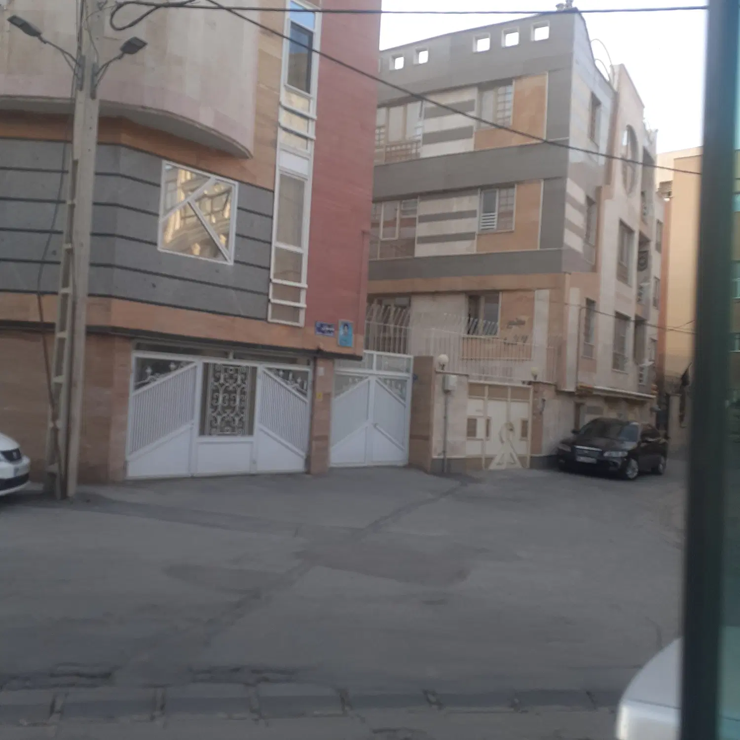 رهن واجاره ۱طبقه ۸۵مترمرکزشهر