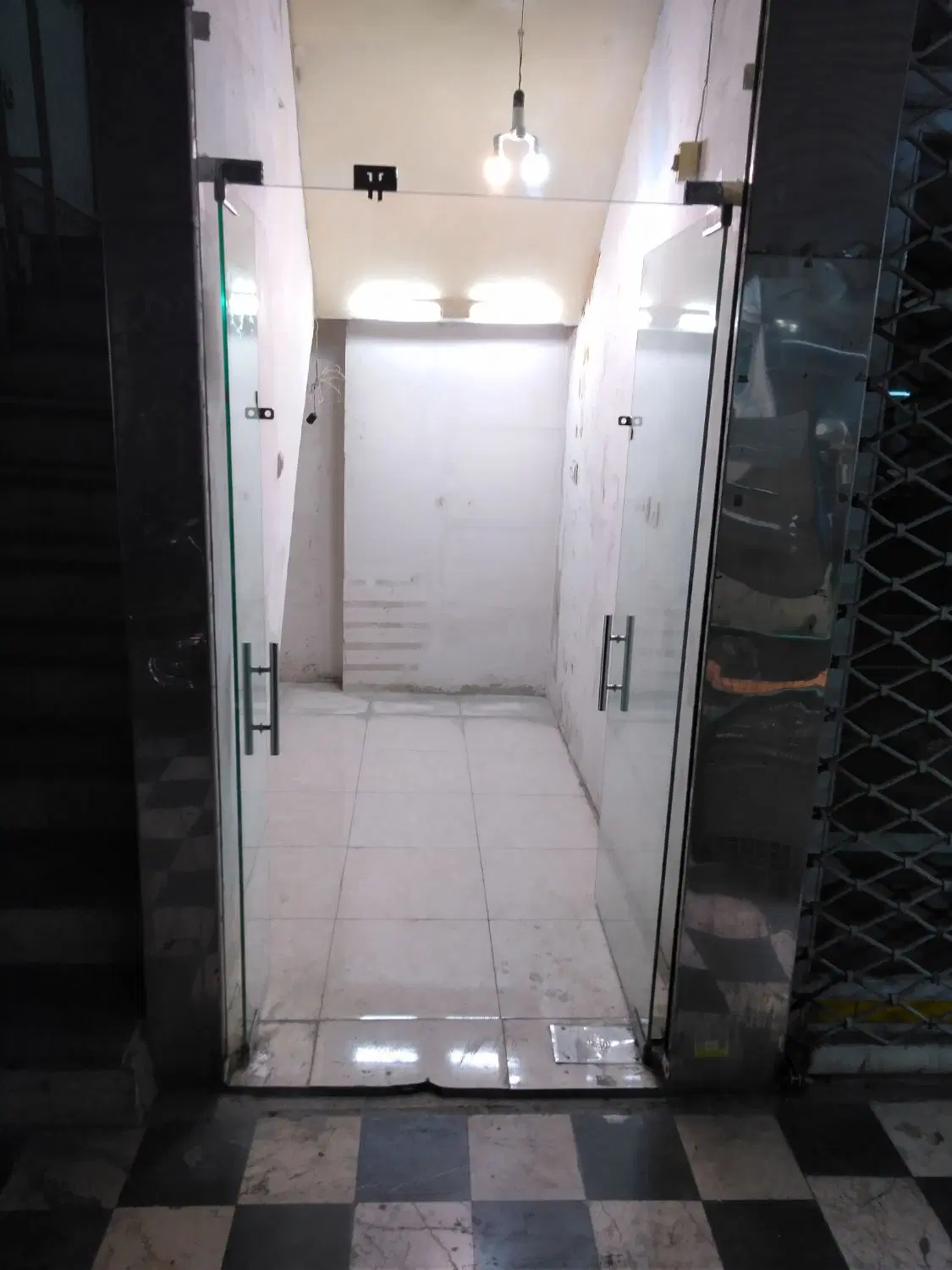 مغازه حدود 8مترعباسی