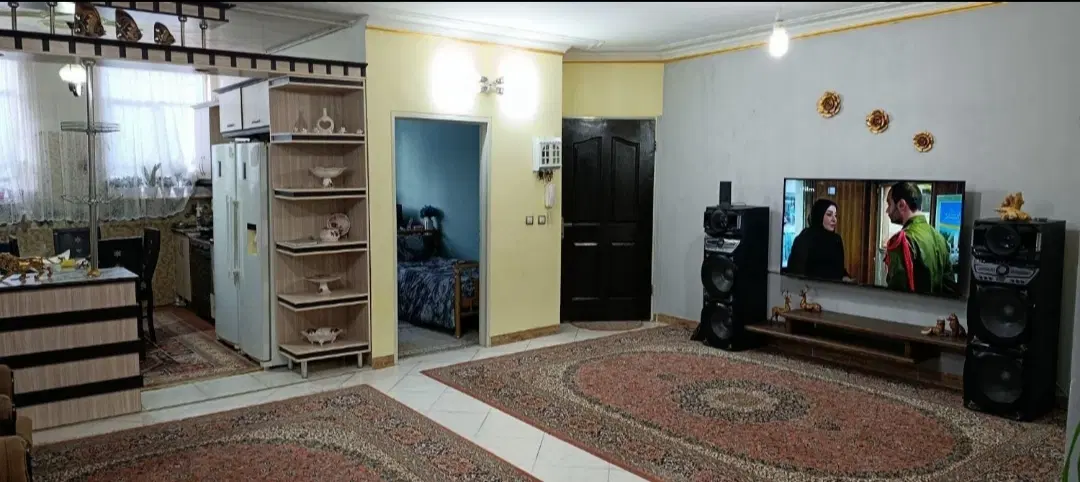فروش خانه دو طبقه نیم