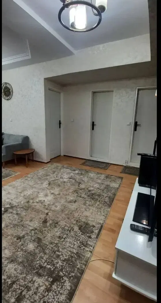 ۶۰ متر_طبقه اول_فول امکانات_نزدیک آزادگان