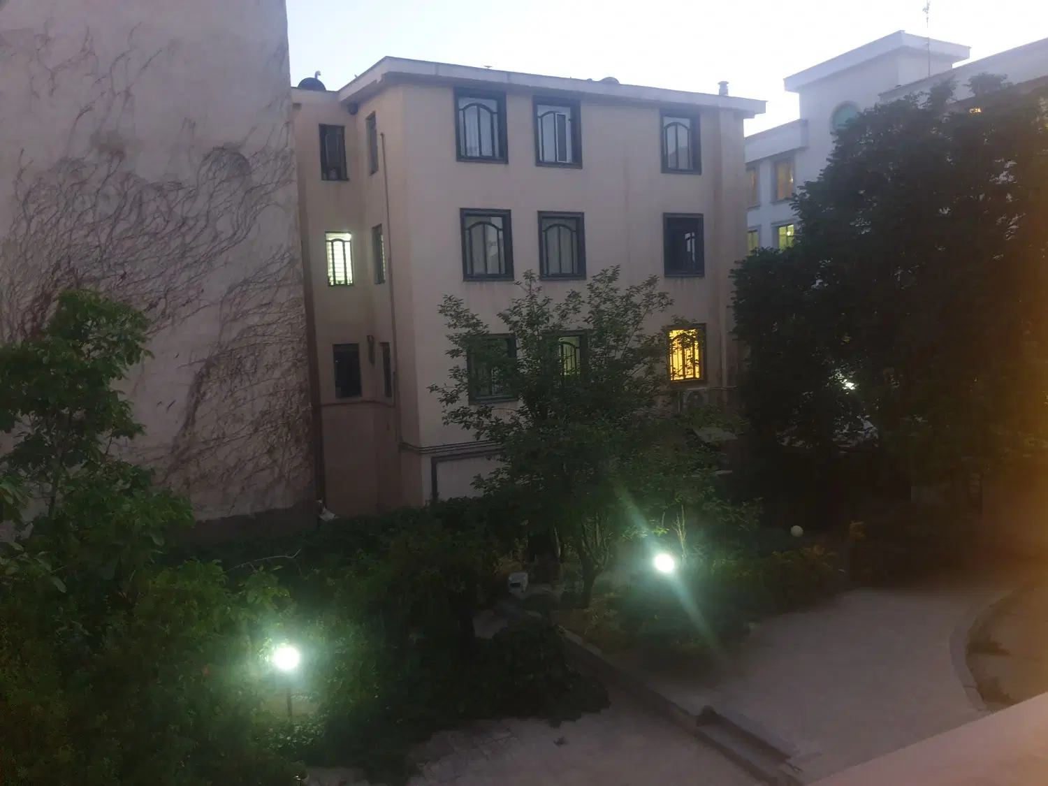اجاره 116متر (بلوار ارم)