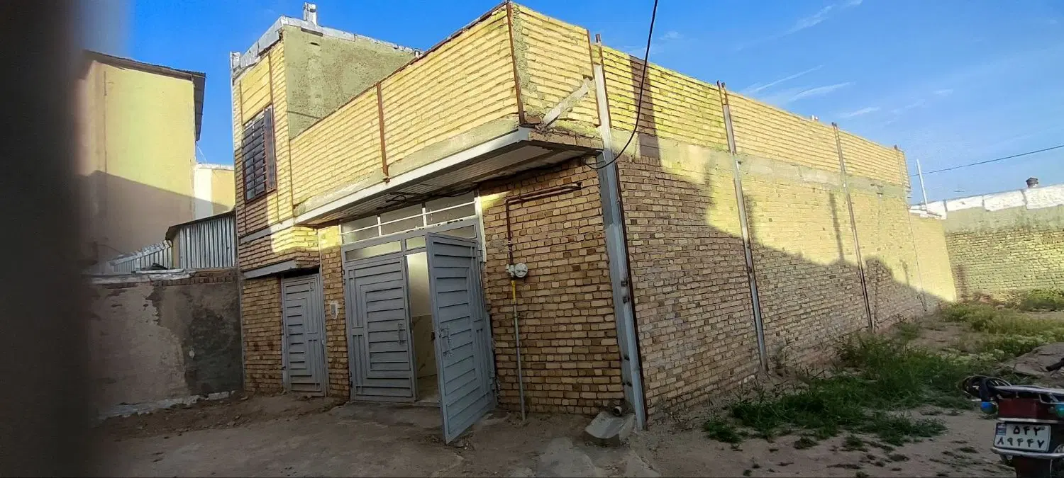 ویلایی قلعه حاتم