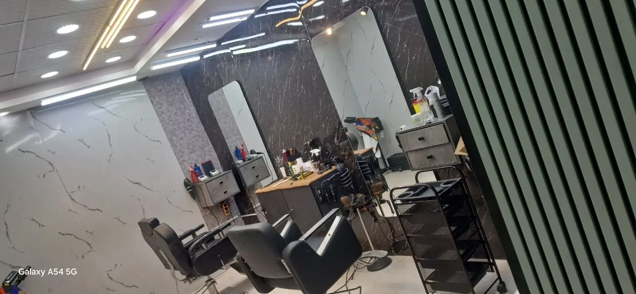۲باب مغازه مرکز شهر