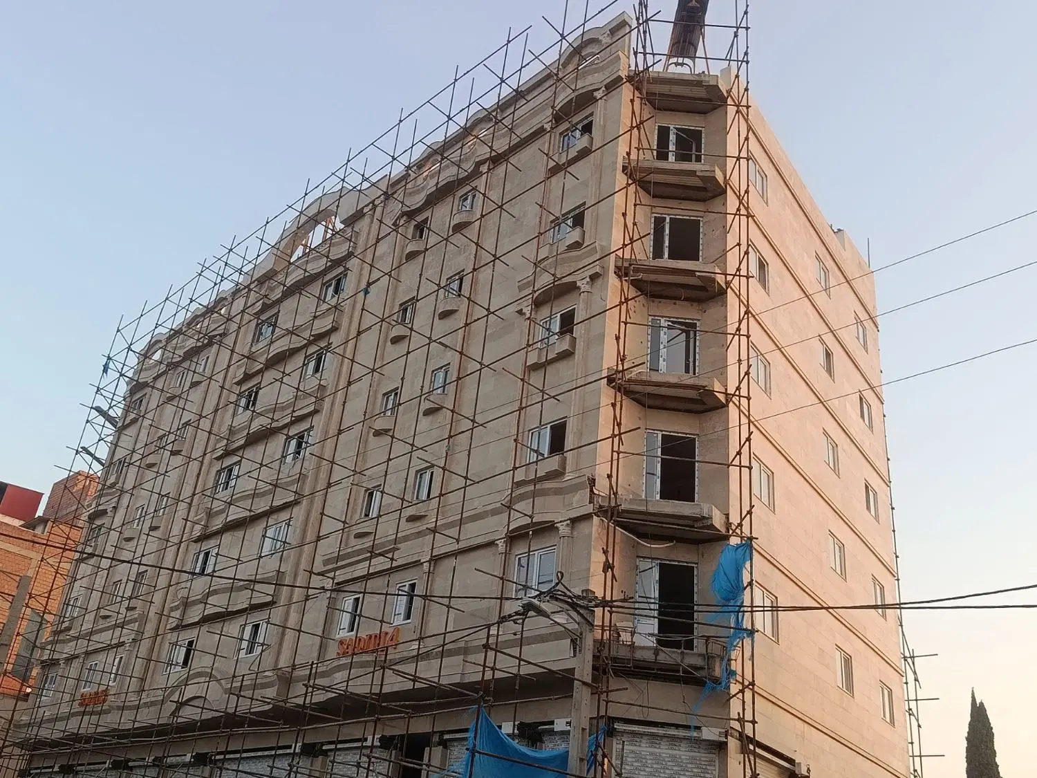 فروش واحد آپارتمان
