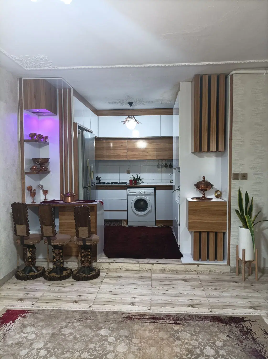 آپارتمان شیک در کارشناسان (مدیریت) بسیجیان