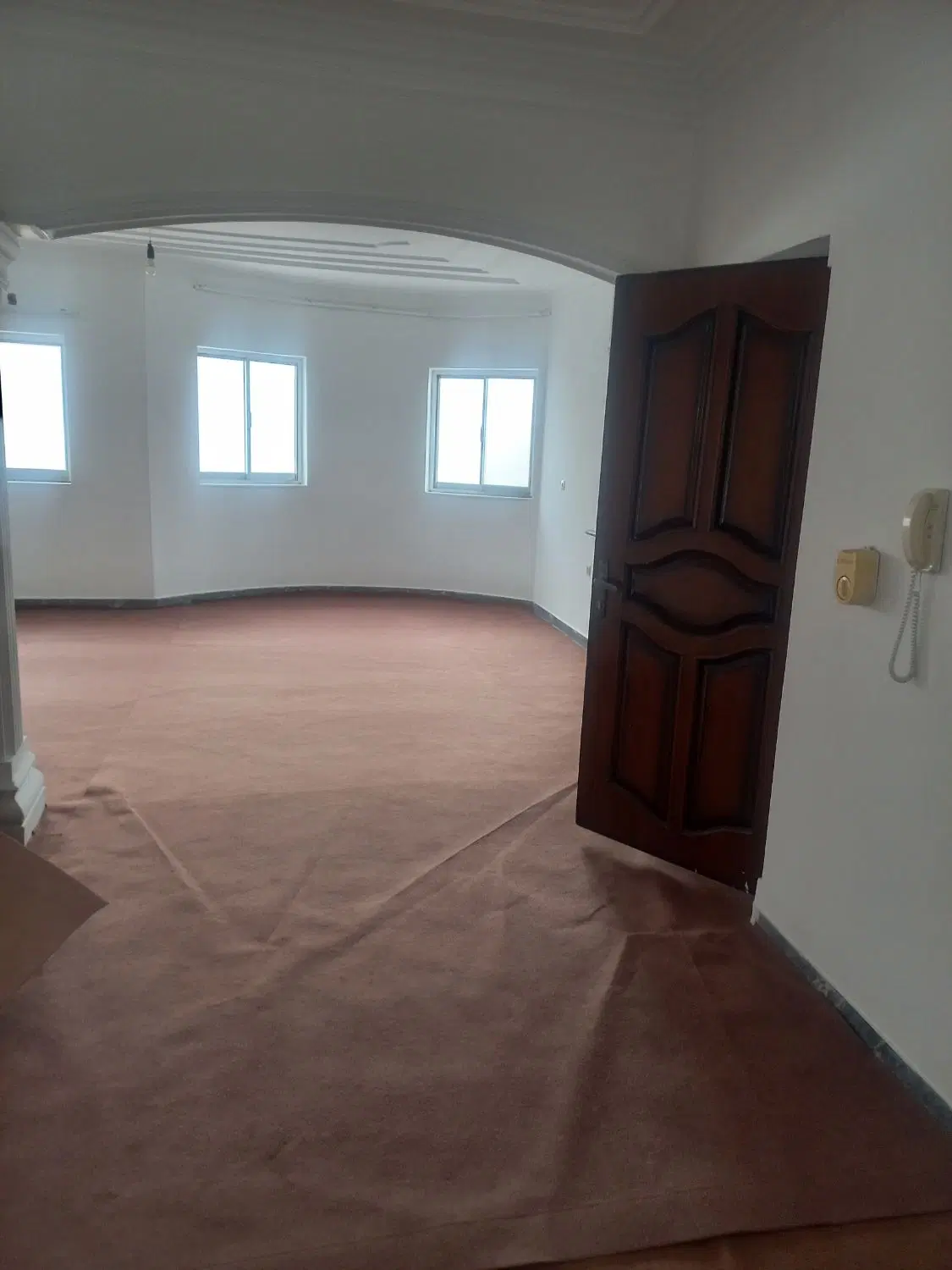 اجاره ای  دربست در طالب آملی