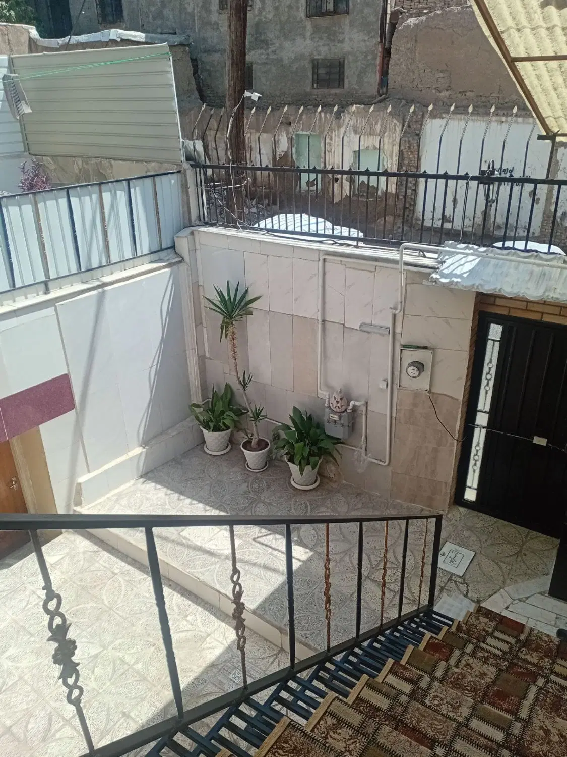 اپارتمان سعدی فرعی شمالی