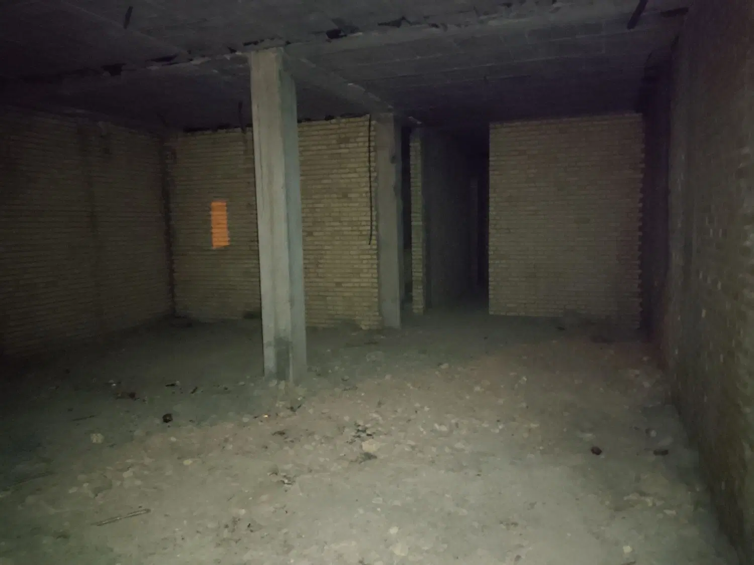 منزل نیمه کاره