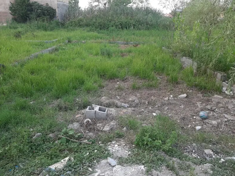 زمین ۱۴۰ متری عالی مناسب ساخت و سرمایه‌گذاری