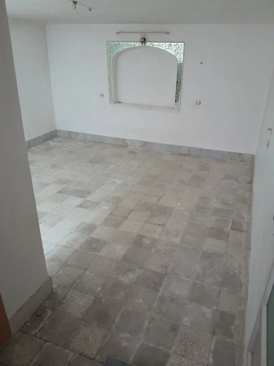 خانه دو طبقه دربست