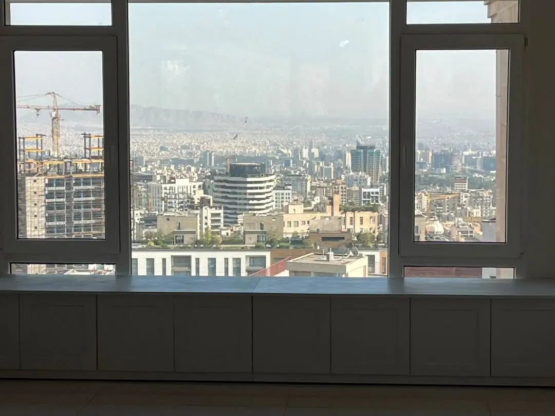 ۱۵۲ متر بازسازی کامل ، زعفرانیه ، ویوی کوه و شهر