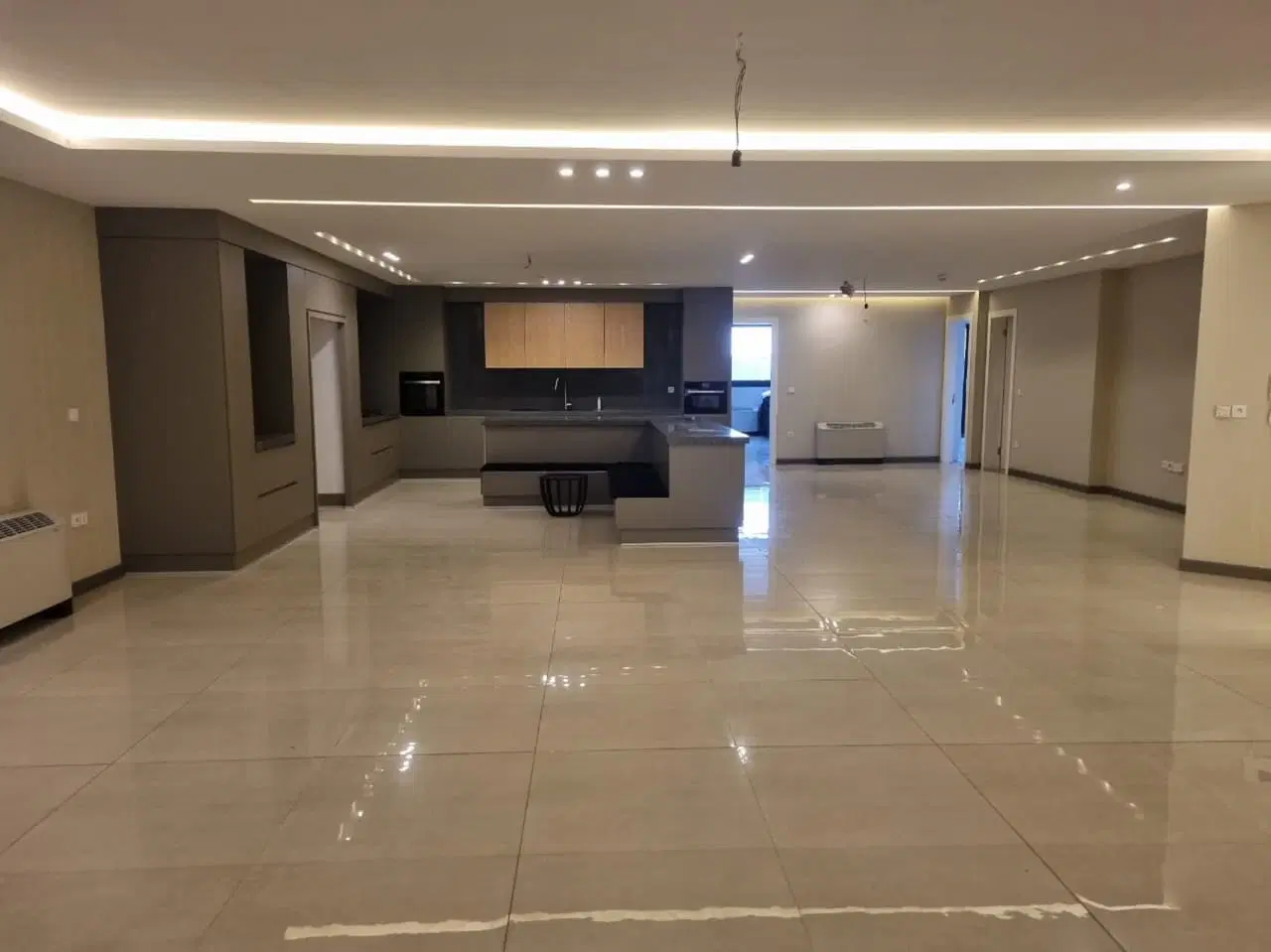 مرداویج_215متر_۳ خواب _قابل معاوضه