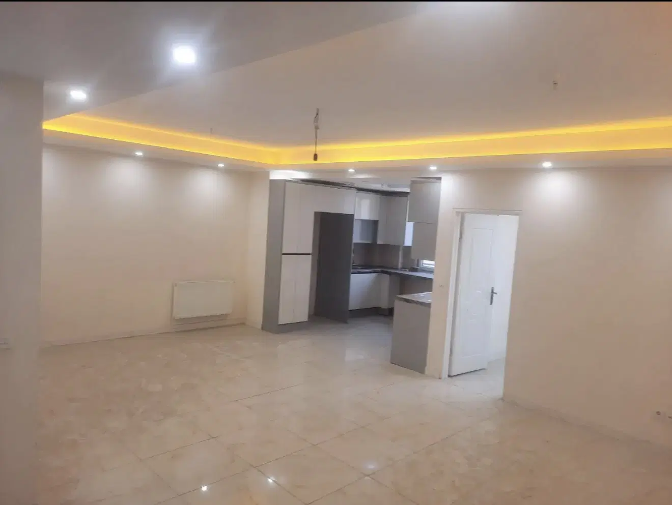 اپارتمان ۹۵متری اتابک
