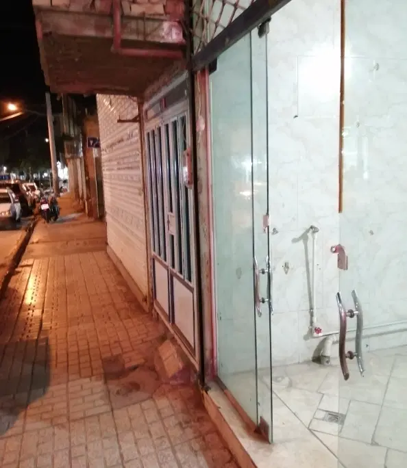 اجاره مغازه قیمت مناسب نزدیک به حاشیه بلوار