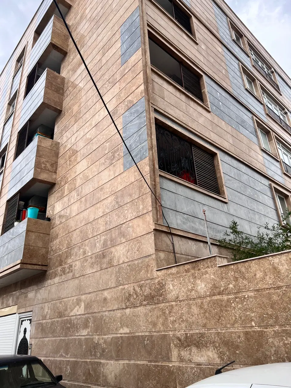 اپارتمان ۱۱۴ متری دوخواب جنوبی
