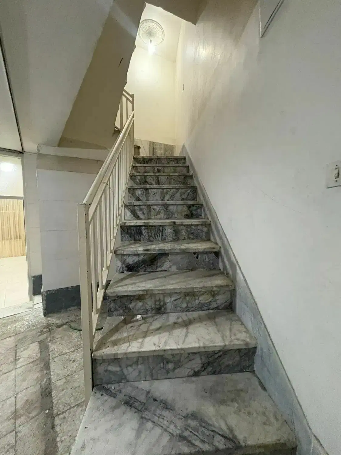 دو طبقه استاد شهریار جنوبی