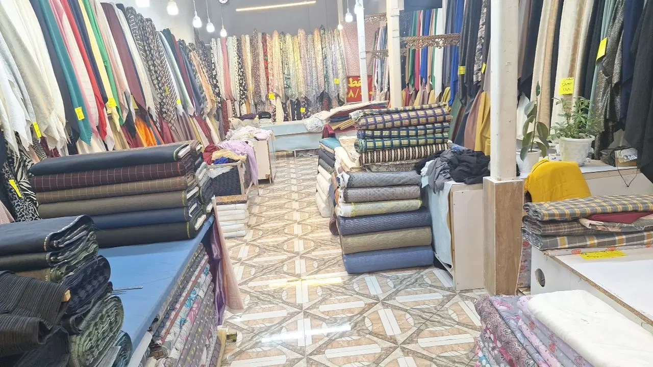 مغازه ۱۳۰متر