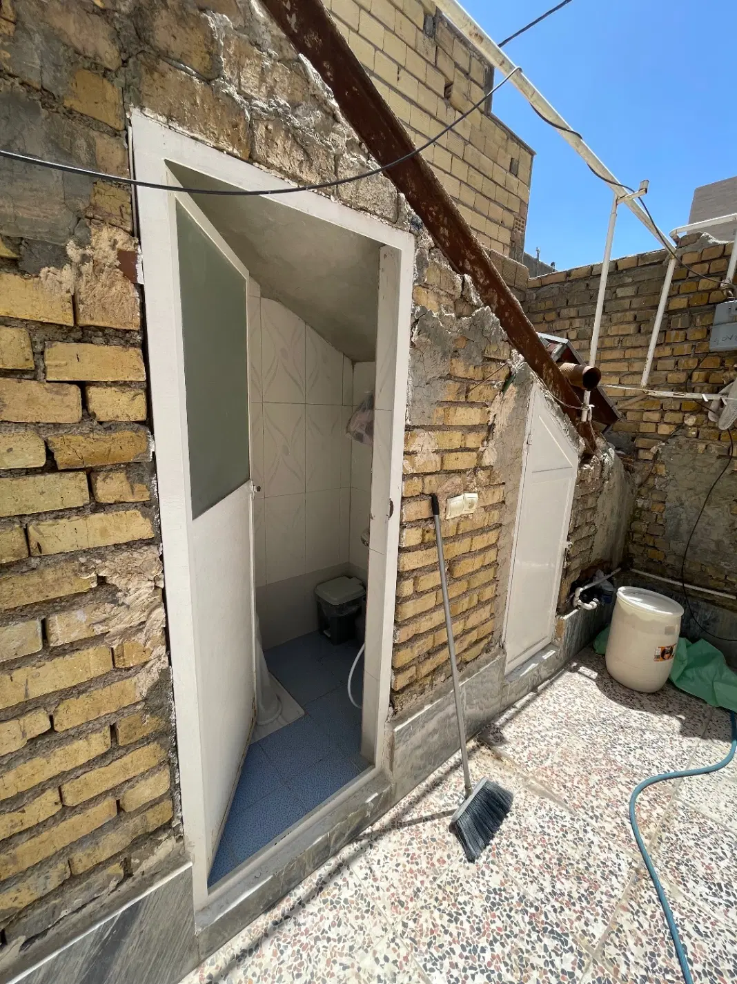 خانه ۱۰۰‌متری در پاپی خالدار بهاران ۵