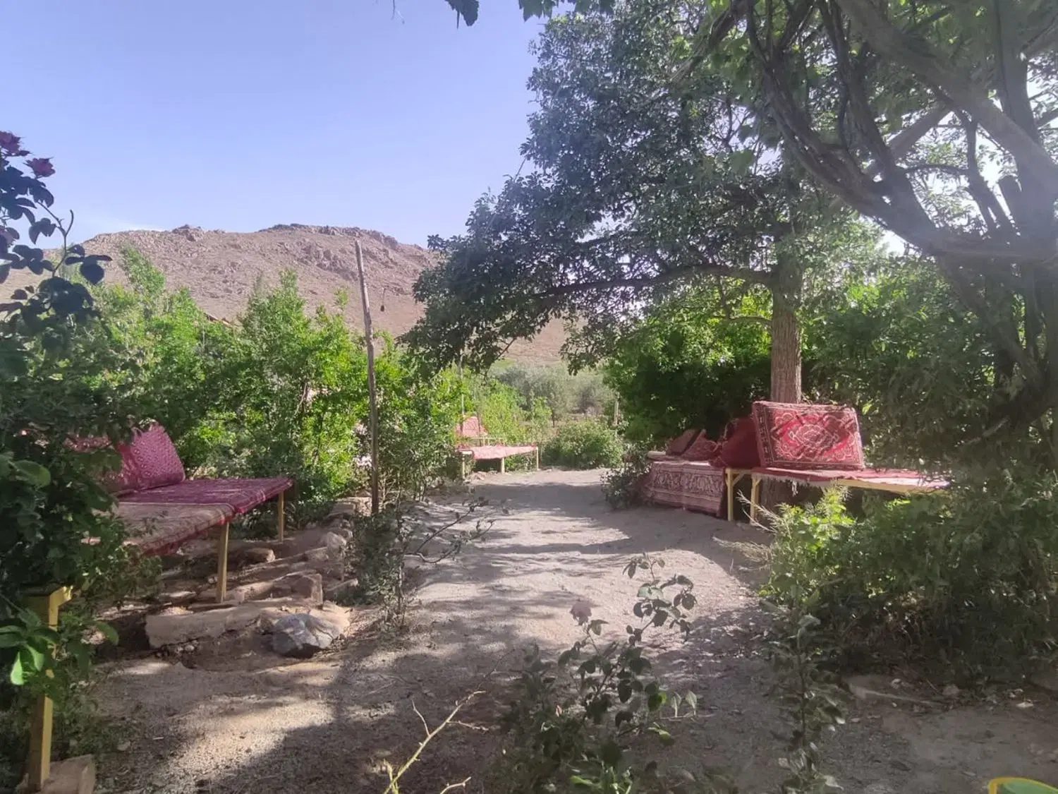 خانه باغ سنتی