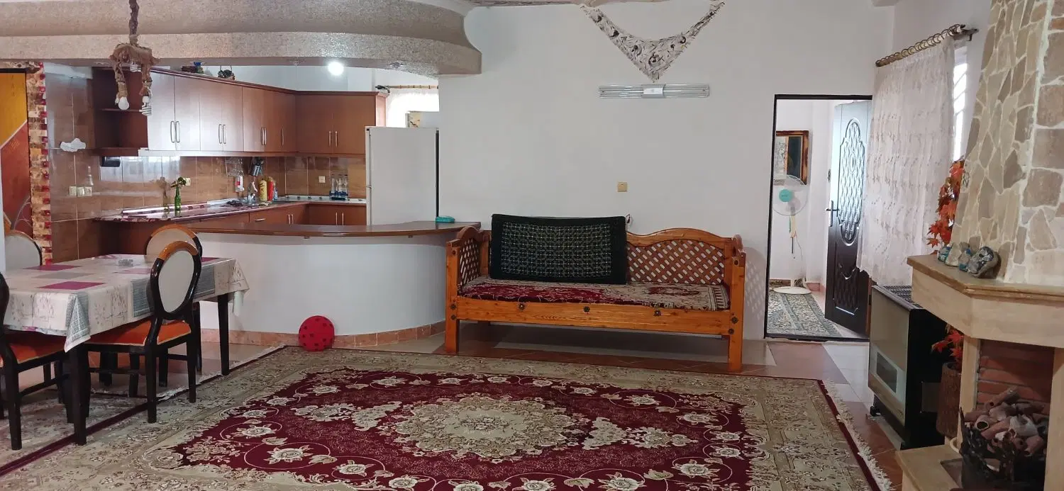 اجاره سالیانه طبقه پایین ویلا
