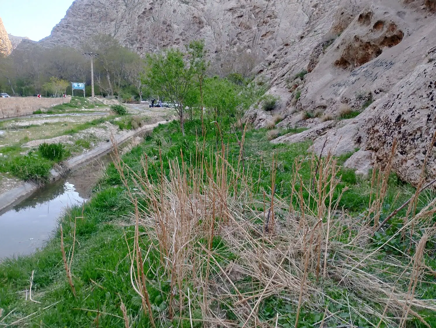 زمین اخلمد یک ملیون تومن