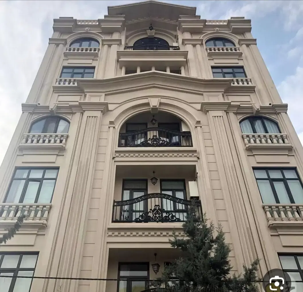 ۱۶۰ متر سه خواب کلید نخورده