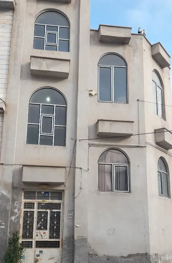 اجاره واحد درخیابان خیرین طبقه اول از۲طبقه