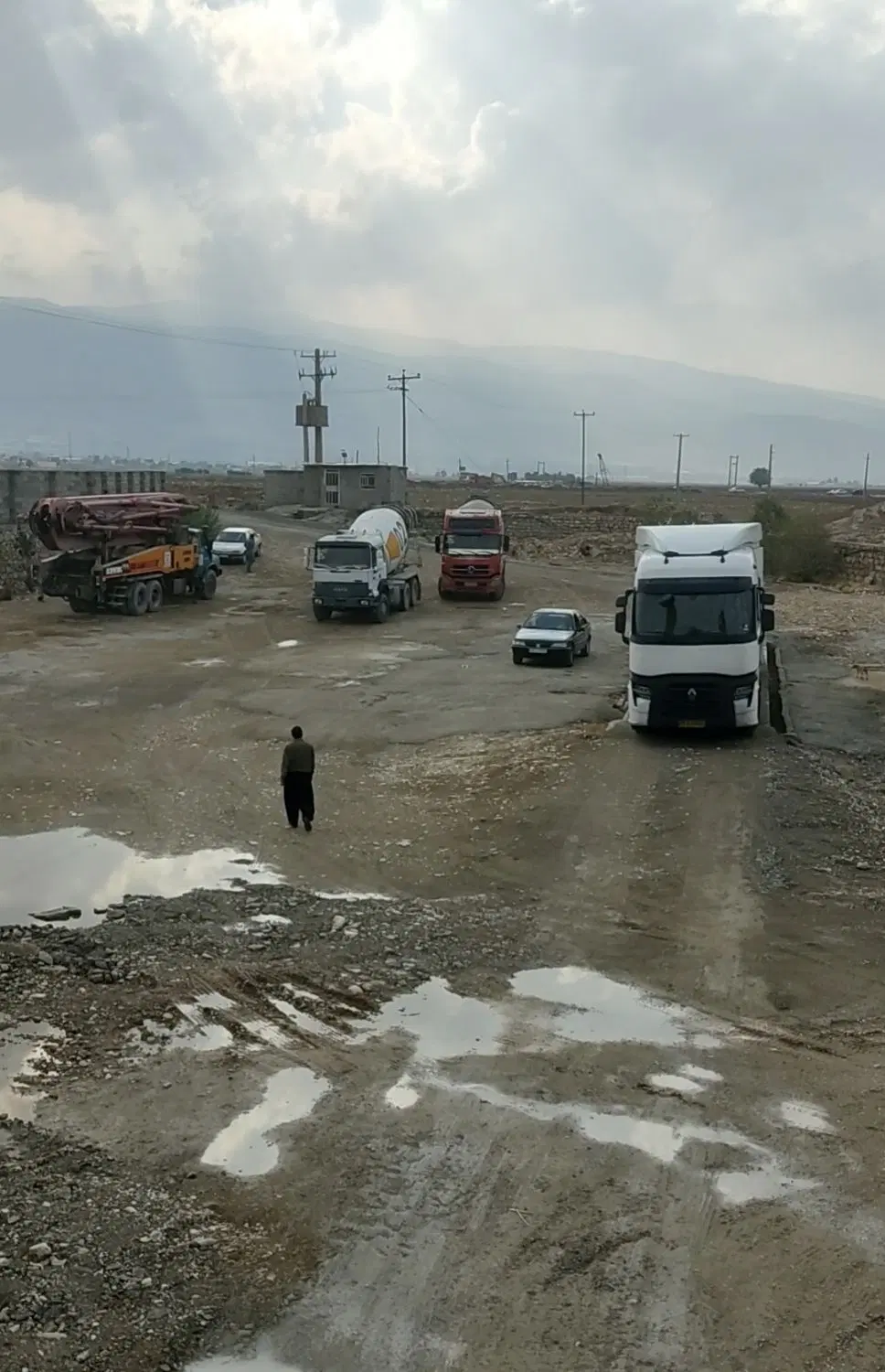 فروش کارخانه بتن آماده(بچینگ) و قطعات بتنی