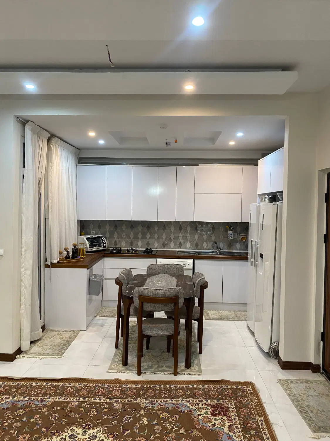 اپارتمان ۸۰ متر امکانات کامل