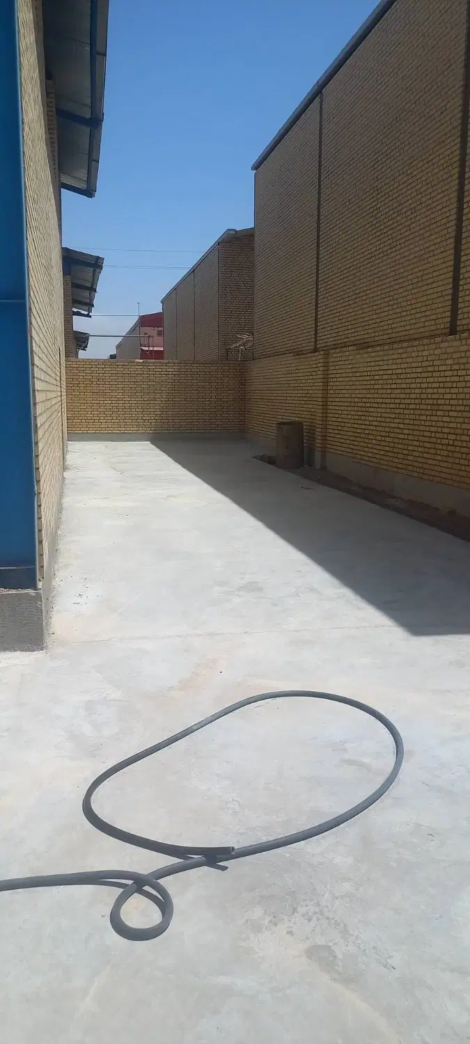 اجاره کارخانه ۳۷۶ متری