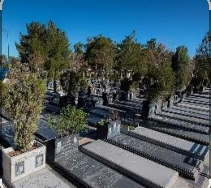 یک قطعه قبر