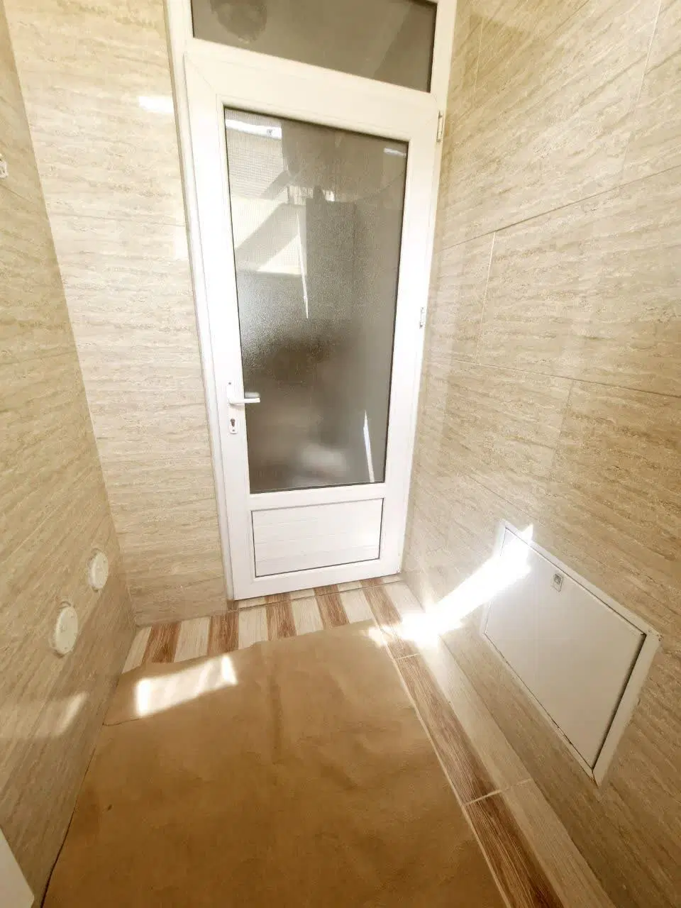 ملک تجاری مسکونی