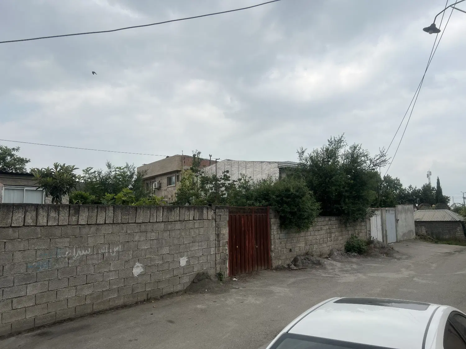 فروش زمین مسکونی250 متری قیمت مناسب جنب پارک