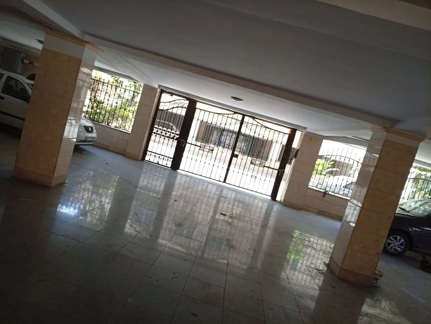 رهن کامل 75 متر
