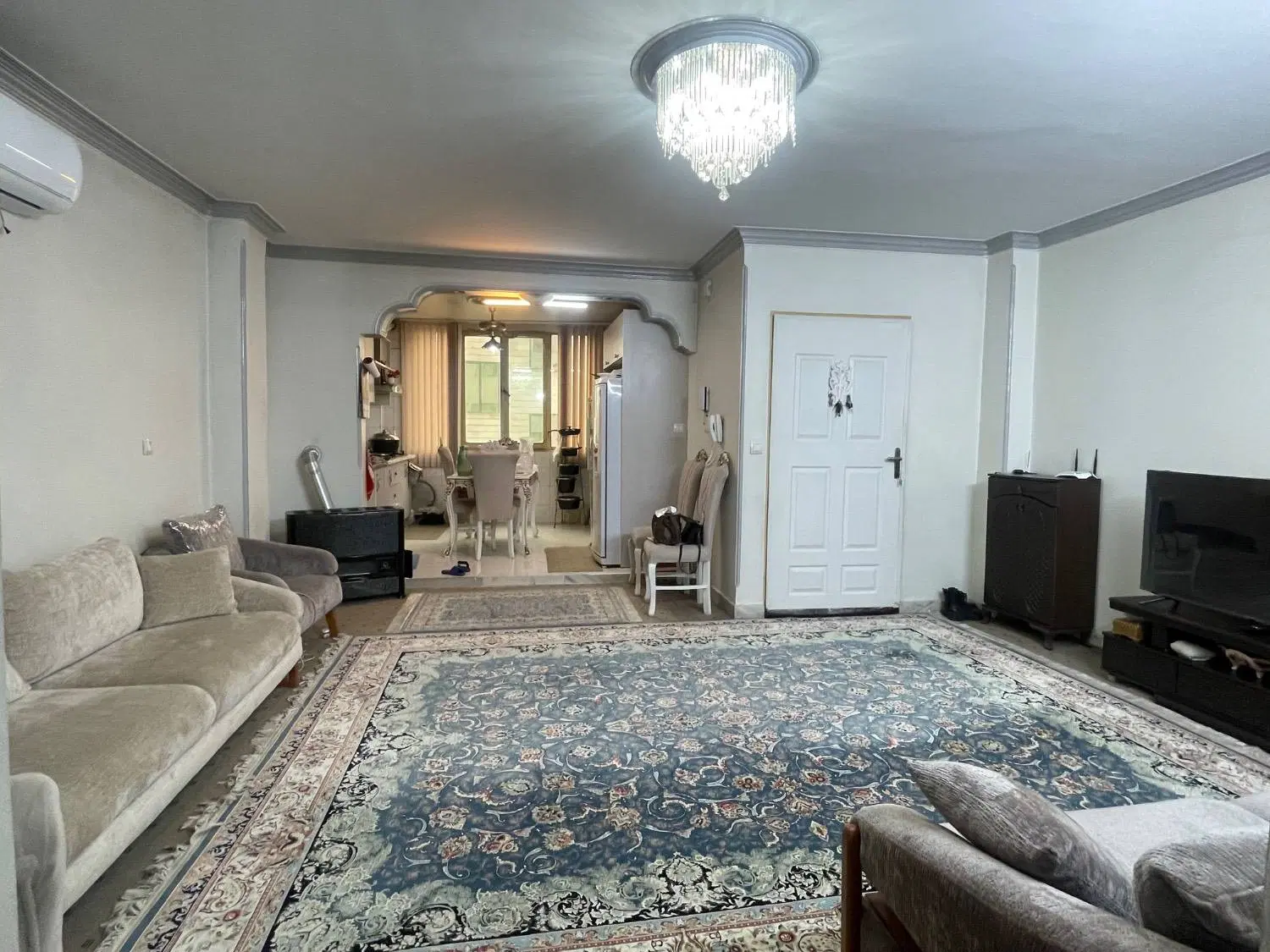 فروش خانه ۷۲متری چسب مترو