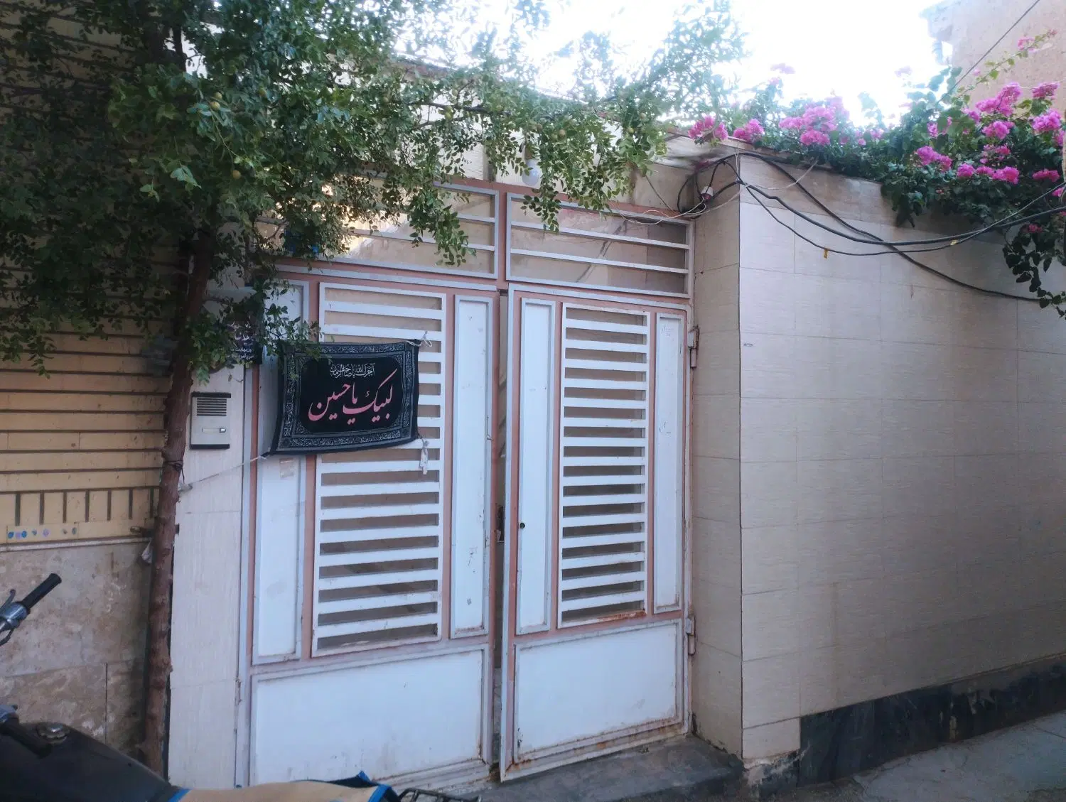 ویلایی_ یک ط_همکف_ هفت تیر ۱۲_ششدونگ